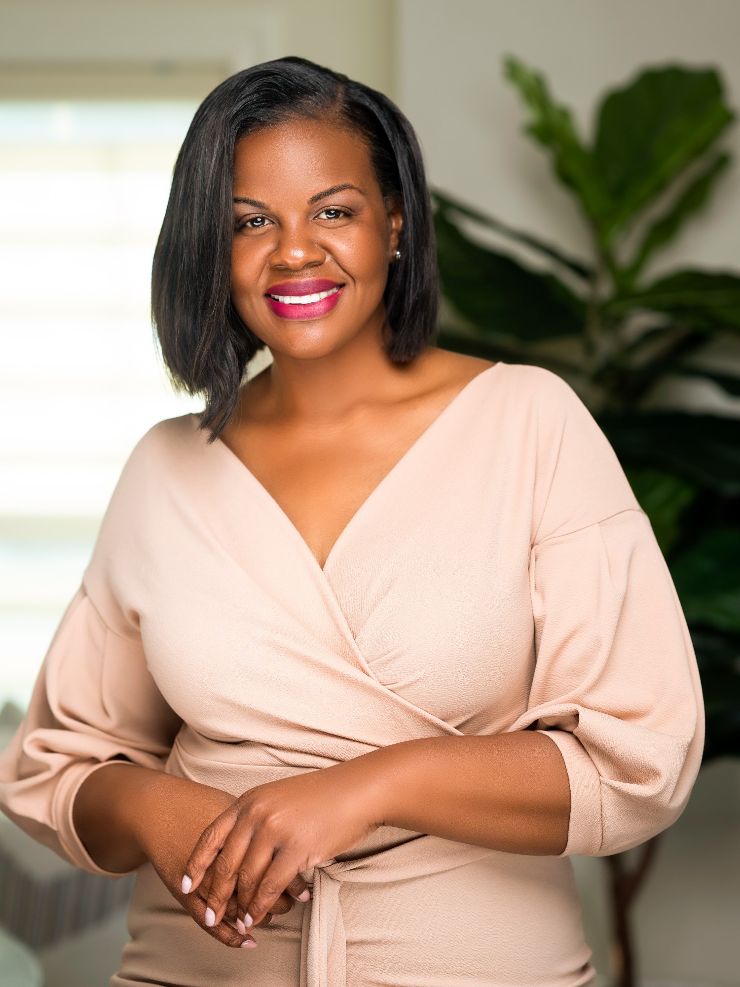 Stephanie Whittington RealtorFreedom Group/Powered by Charter One